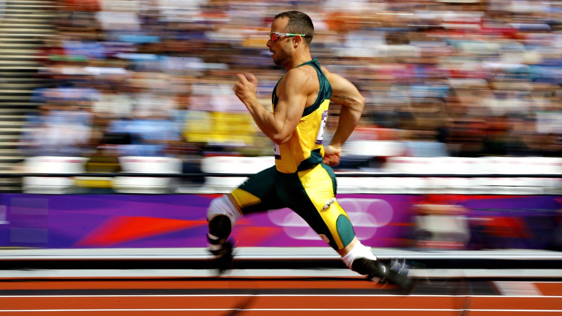 突尼斯希望中场调度乏力，传控受限